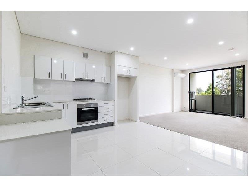 16/8-10 Octavia Stret, Toongabbie NSW 2146